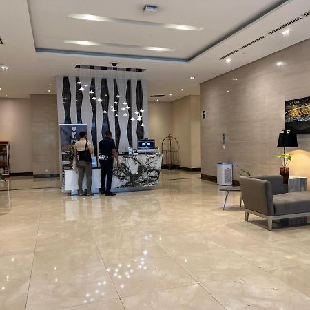 Condotel In Venice Grand Canal Mall Taguig Kültér fotó