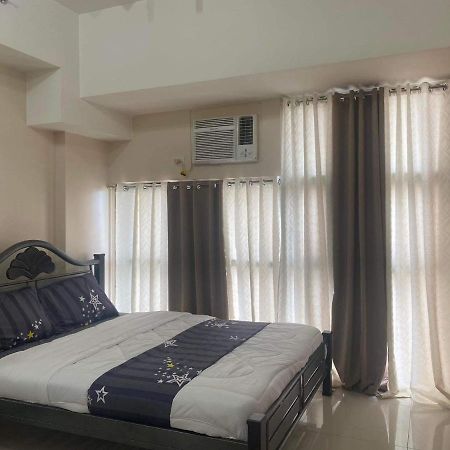 Condotel In Venice Grand Canal Mall Taguig Kültér fotó